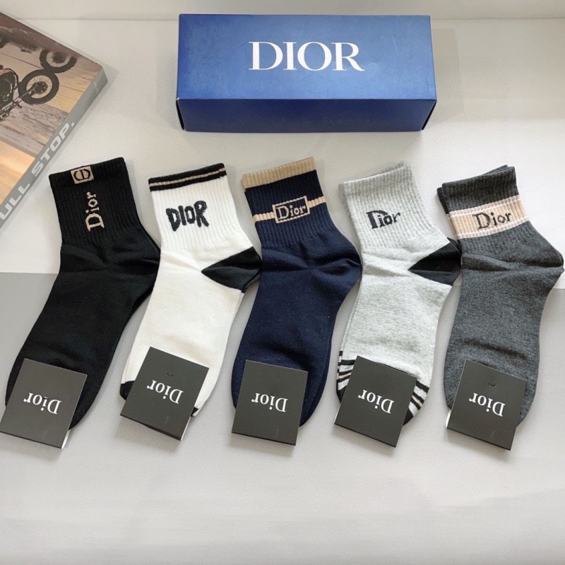 DIOR